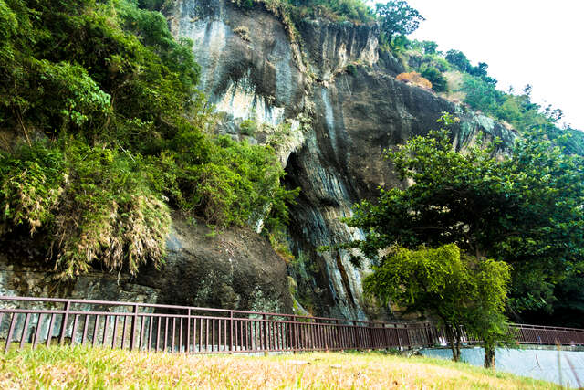 Baxian Caves