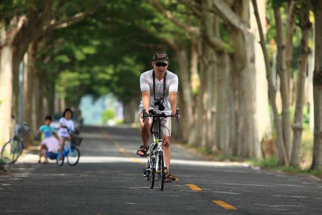 鹿野龍田自行車道適合親子共遊