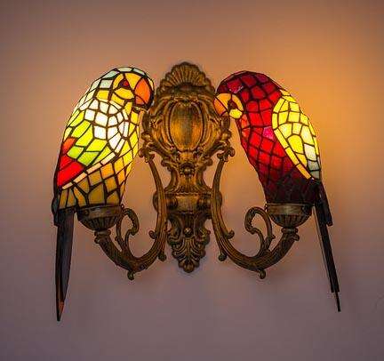 蒂凡尼鸚鵡燈