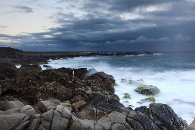 小野柳有著造型多變的海蝕景觀