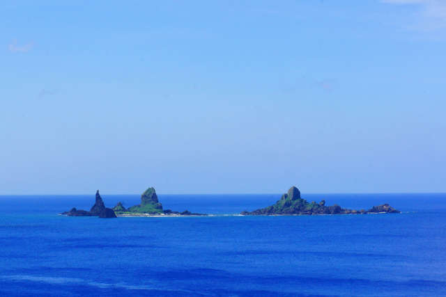 Warship Rock and Lover Cave