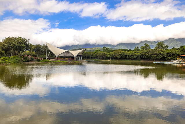 Guanshan Waterfront Park