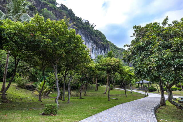 Baxian Caves