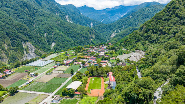 利稲原住民部落