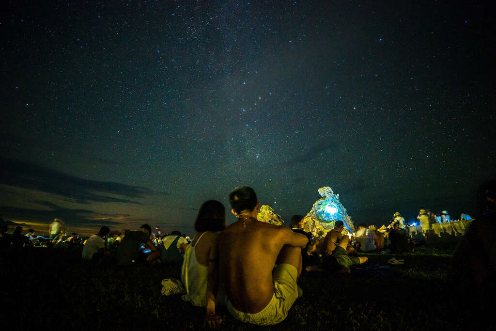 最美星空音樂會連續舉辦7年，低光害、低汙染的環境，讓臺東縣成為最適合觀星的城市