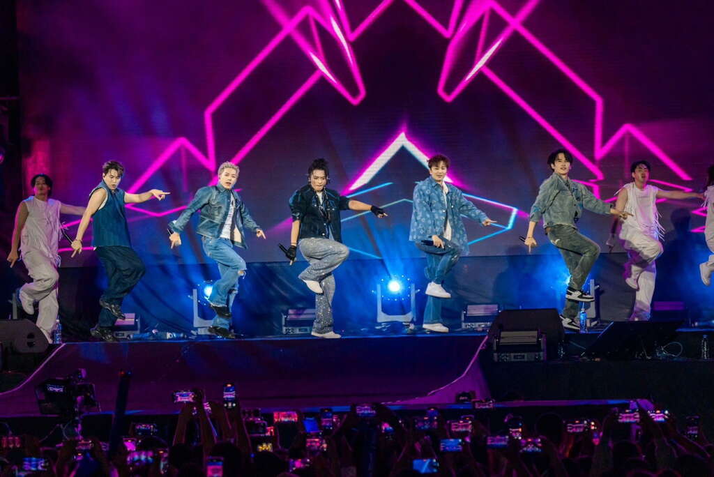 a300eef4-b523-43e4-8343-381ea0da0618