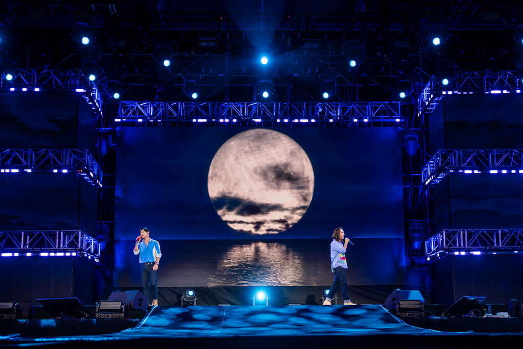 b43ca272-3fd7-49f3-baab-cbc7e756c14b