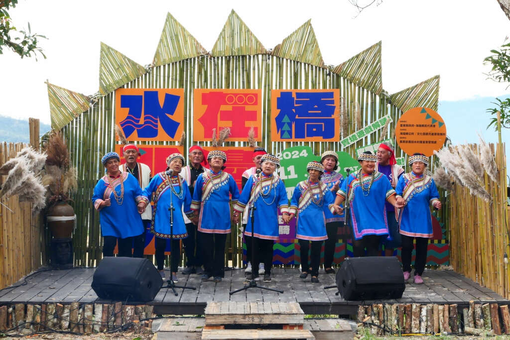 在地部落演唱團演唱歌謠_圖片取自臺東縣政府縣政新聞