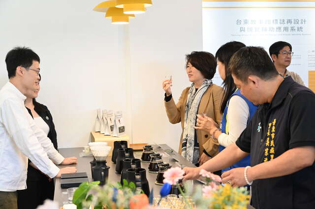 林道咖啡烘豆工作室的「手沖咖啡講座」_圖片取自臺東縣政府縣政新聞