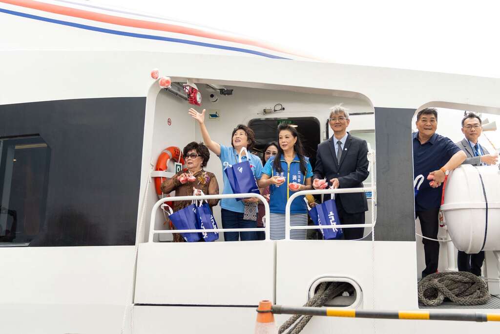 72cb0eac-9abb-40c9-af2d-b42296f88f71