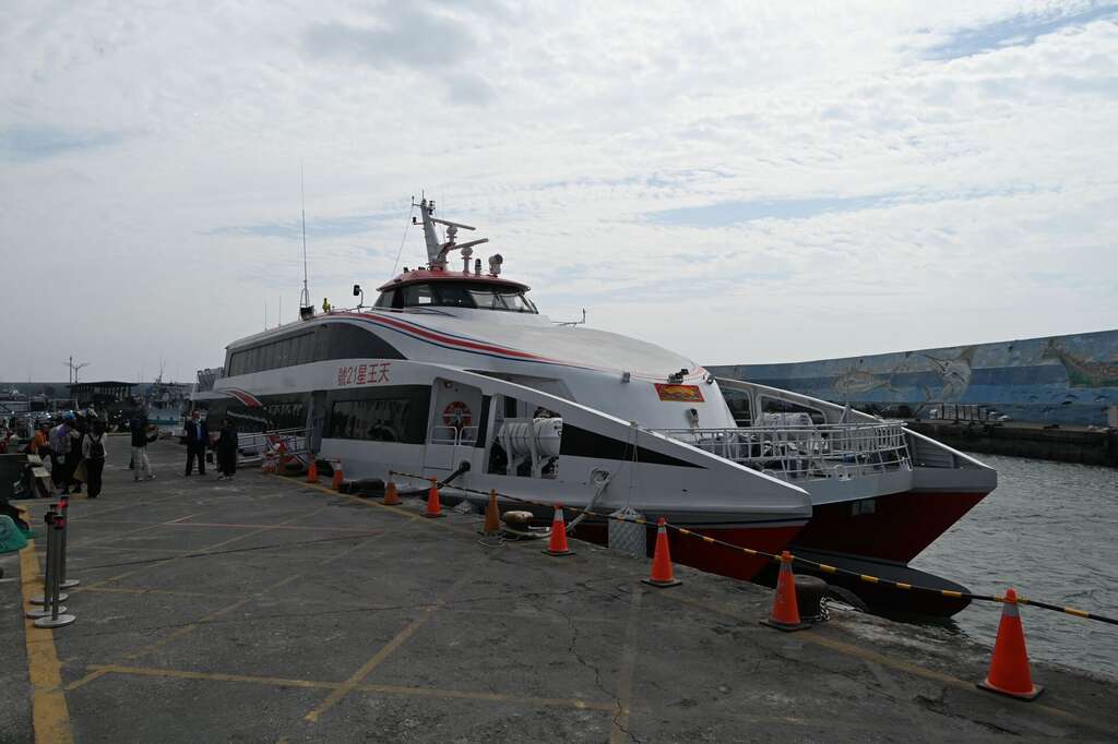 d9b51de3-eb4f-4e56-af00-5942e2319c0e