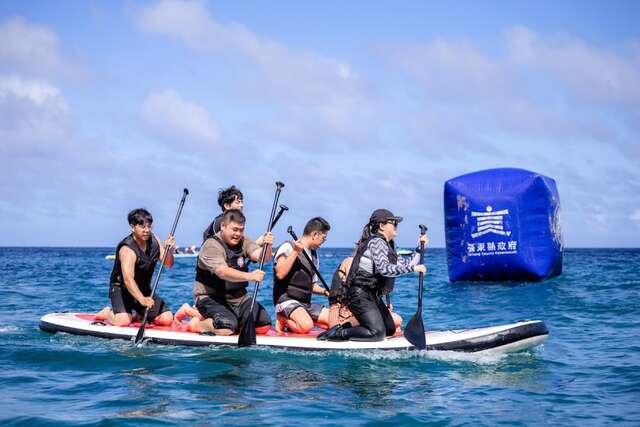 SUP龍舟競賽_圖片取自台東縣政新聞
