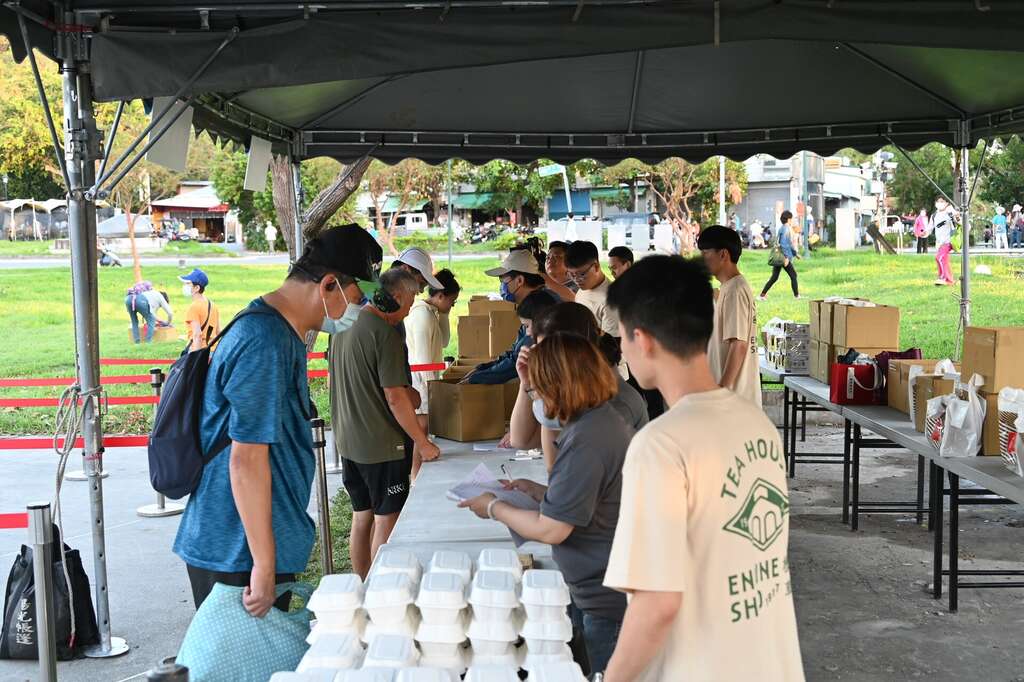 「舊站早安 千人早餐～穿越六十年鐵道歲月回味之旅」活動_圖片取自臺東縣政府縣政新聞