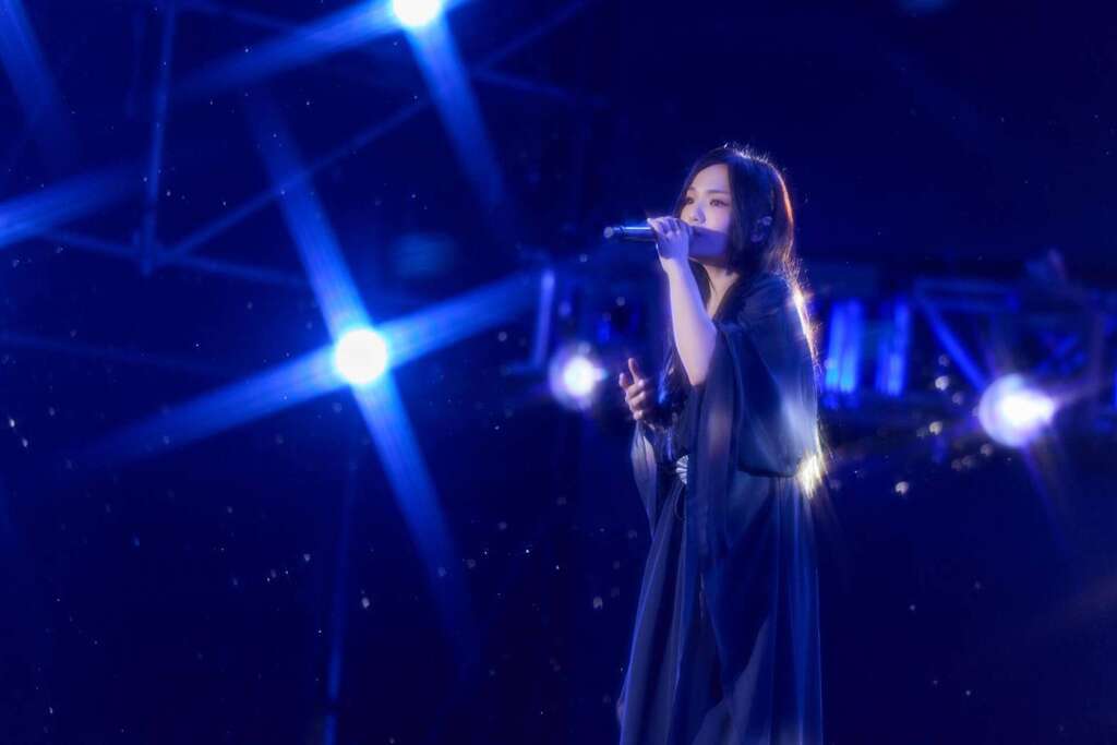 金曲歌后徐佳瑩則以〈你敢不敢〉、〈失落沙洲〉等經典曲目唱出動人瞬間_圖片取自臺東縣政府縣政新聞