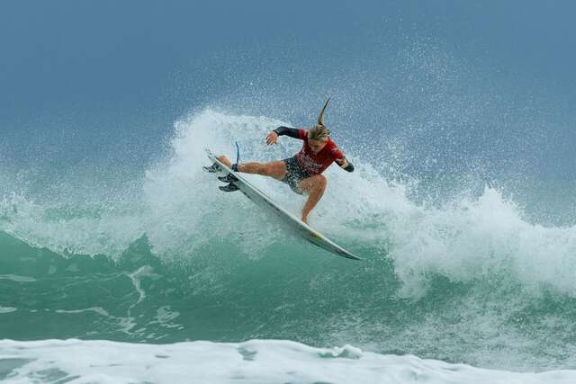 一同參與這場國際級的衝浪盛事_照片為臺東縣政府提供