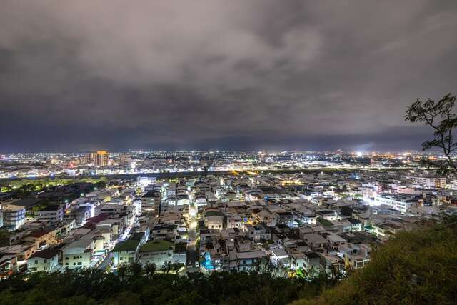 Liyu (Carp) Mountain Park