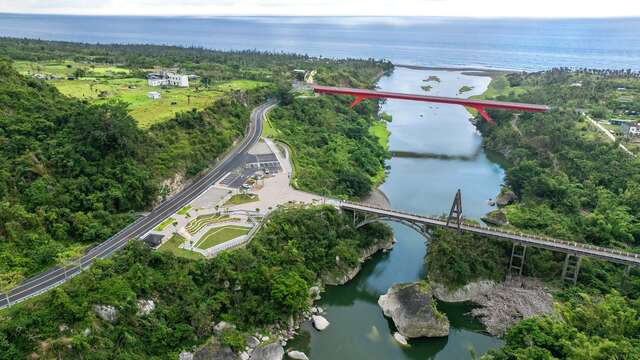 Donghe Bridge Scenic Area