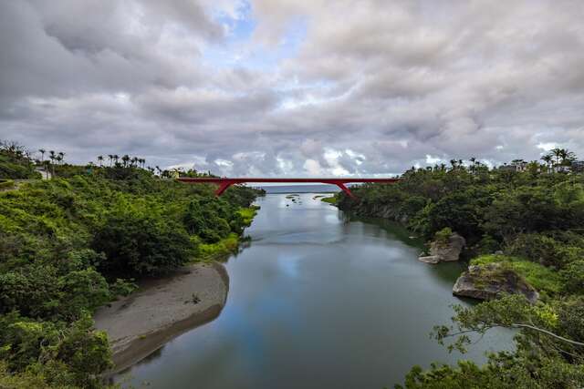 Donghe Bridge Scenic Area