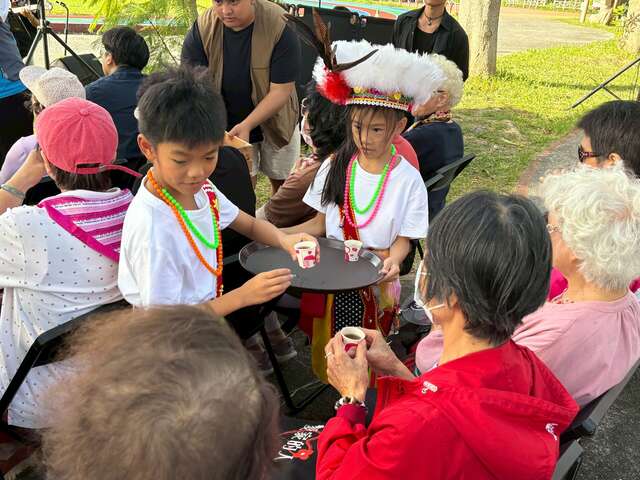 活動現場充滿了溫馨、感動與歡笑_圖片取自臺東縣政府縣政新聞