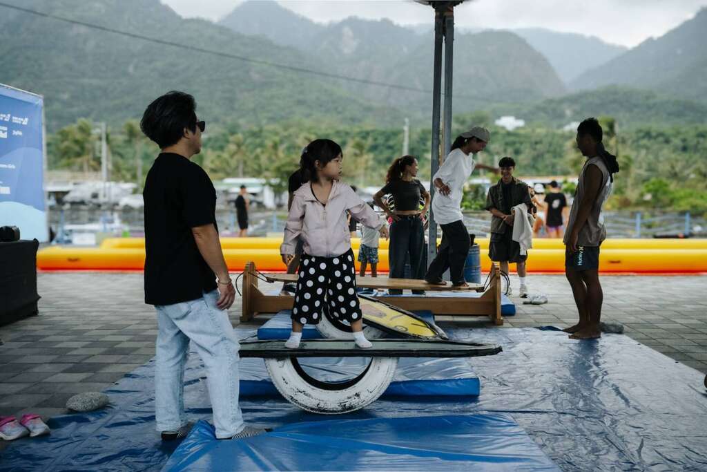 陸上衝浪體驗_圖片取自臺東縣政府縣政新聞