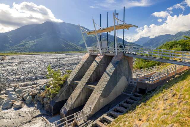 츠상 수리 공원