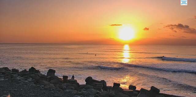 金樽日出--县府提供照片