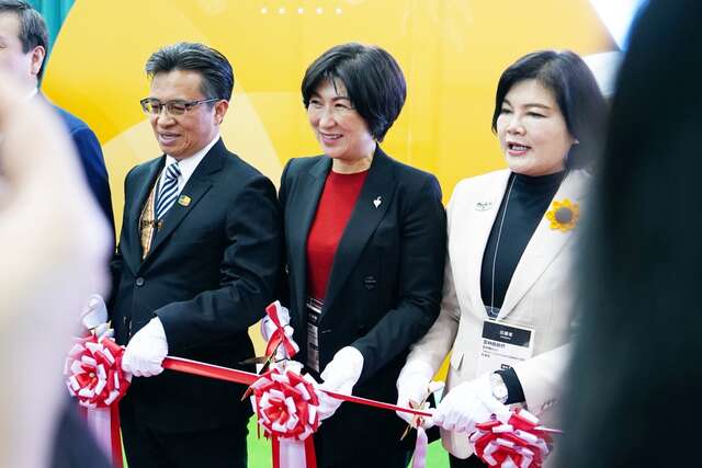 饒慶鈴縣長活動剪綵_圖片取自臺東縣政府縣政新聞