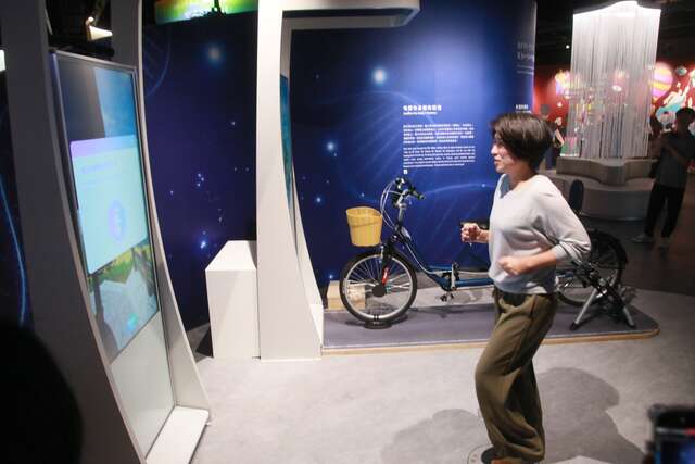 体验区则让参观者实际活络筋骨、感受台东健儿身体的荣光。_图片取自台东县政府县政新闻