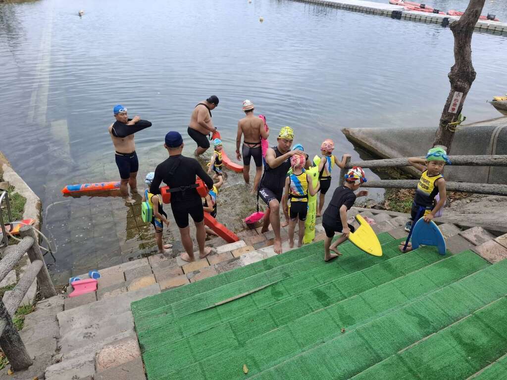 台东活水湖夏季开放游泳，安全守则请民众遵守_图片取自台东县政府县政新闻