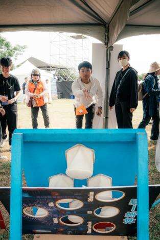 電音派對結合闖關互動遊戲_圖片取自臺東縣政府縣政新聞