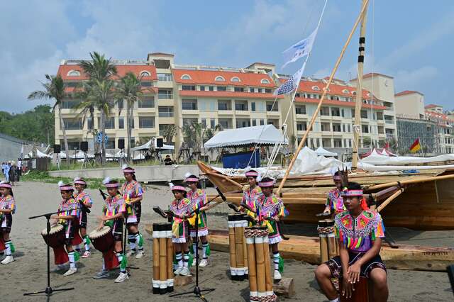 達悟雅美族傳統典禮表演_圖片取自臺東縣政府縣政新聞