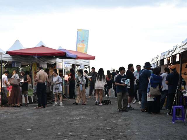 音樂結合攤商_圖片來源臺東縣政府縣政新聞